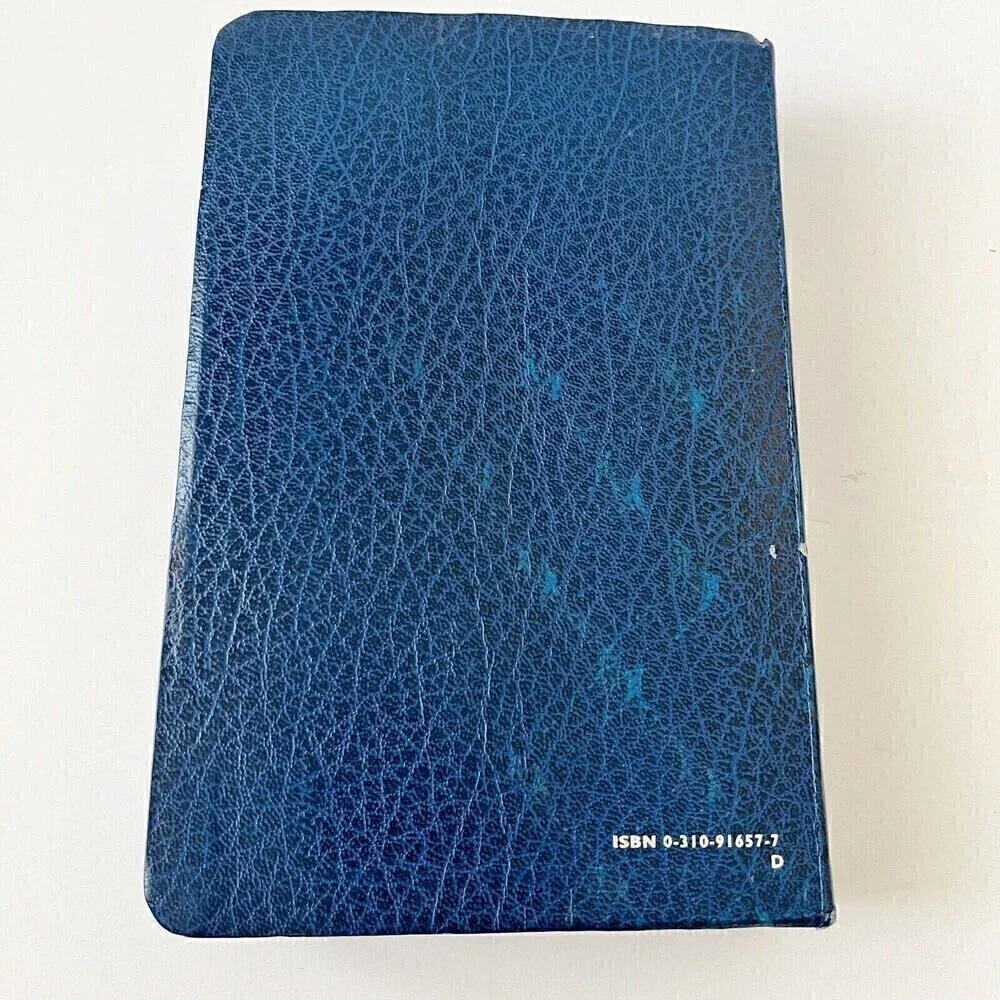 The Adventure Bible NIV Blue Faux Leather New International Zonderkidz Religion